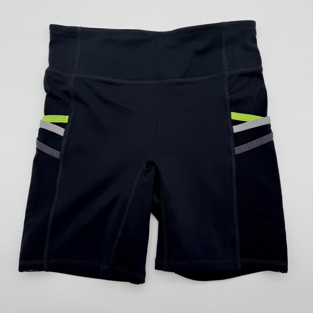 Fabletics Motion365 Black High Waisted Biker Shorts with Side Pockets Womens S